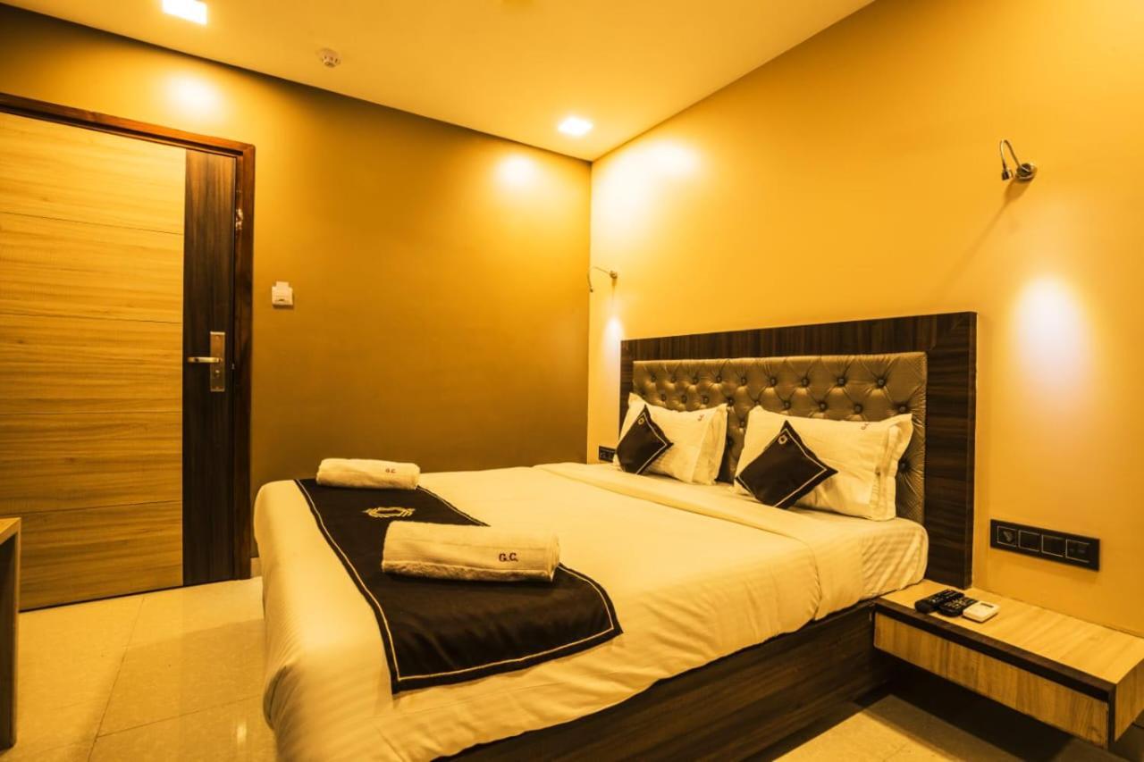 Hotel Golden Crown Mumbai Luaran gambar