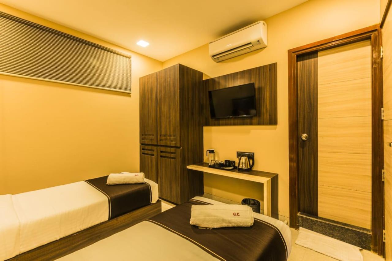 Hotel Golden Crown Mumbai Luaran gambar